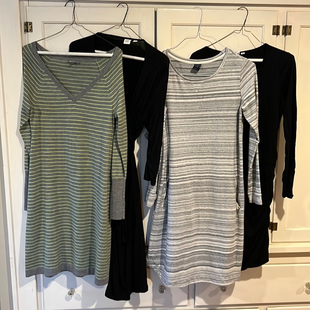 4 GAP Maternity dresses